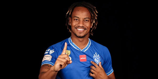 André Carrillo renovó con el Al Hilal hasta el 2024