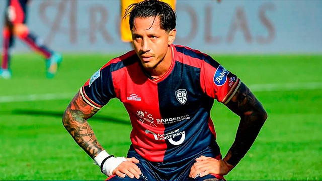 Gianluca Lapadula estuvo presente en el empate del Cagliari por la Serie B