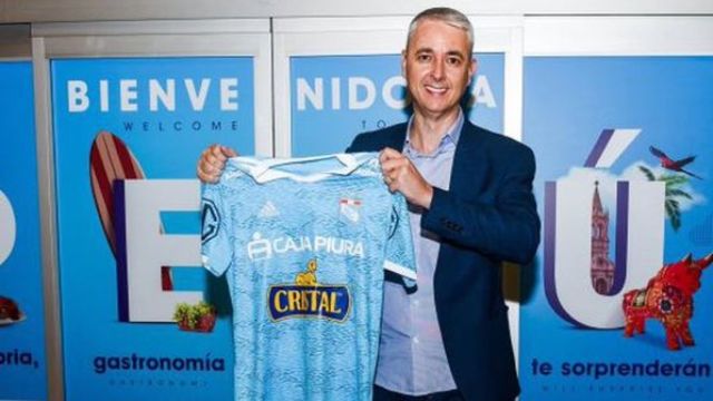 Sporting Cristal confirmó la salida de Tiago Nunes