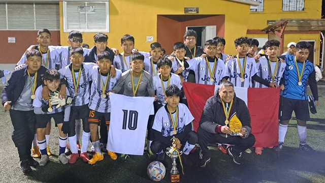 Colegio Nacional de la Independencia Americana fue Campeón Internacional del Inter Escolar De Futsal